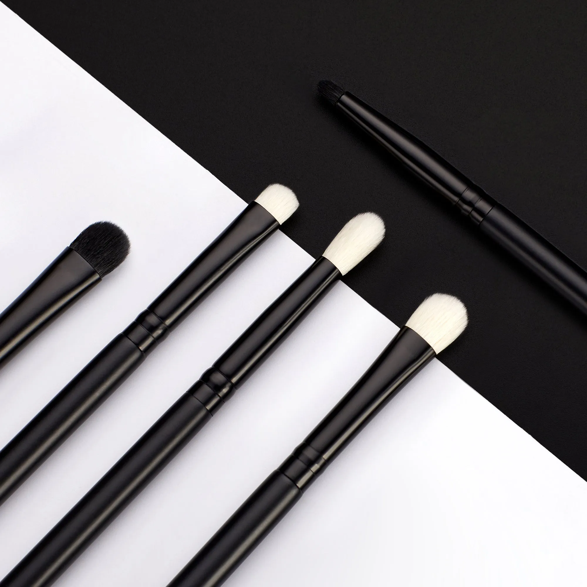 10pcs Shed Resistant Individual Makeup Brushes Customary Set T323