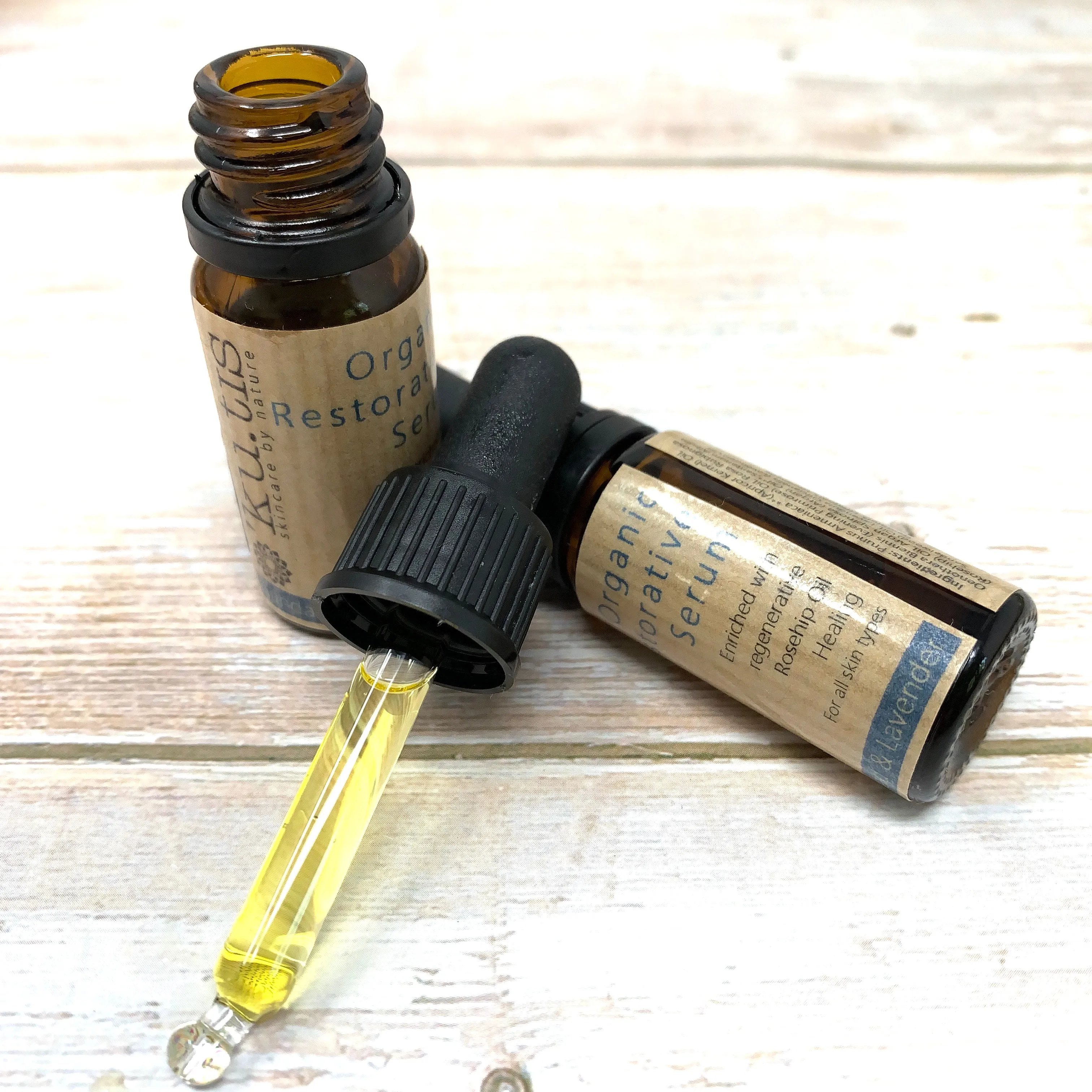 Face Oil, Organic Serum, Restorative Moisturising Oil, Kutis