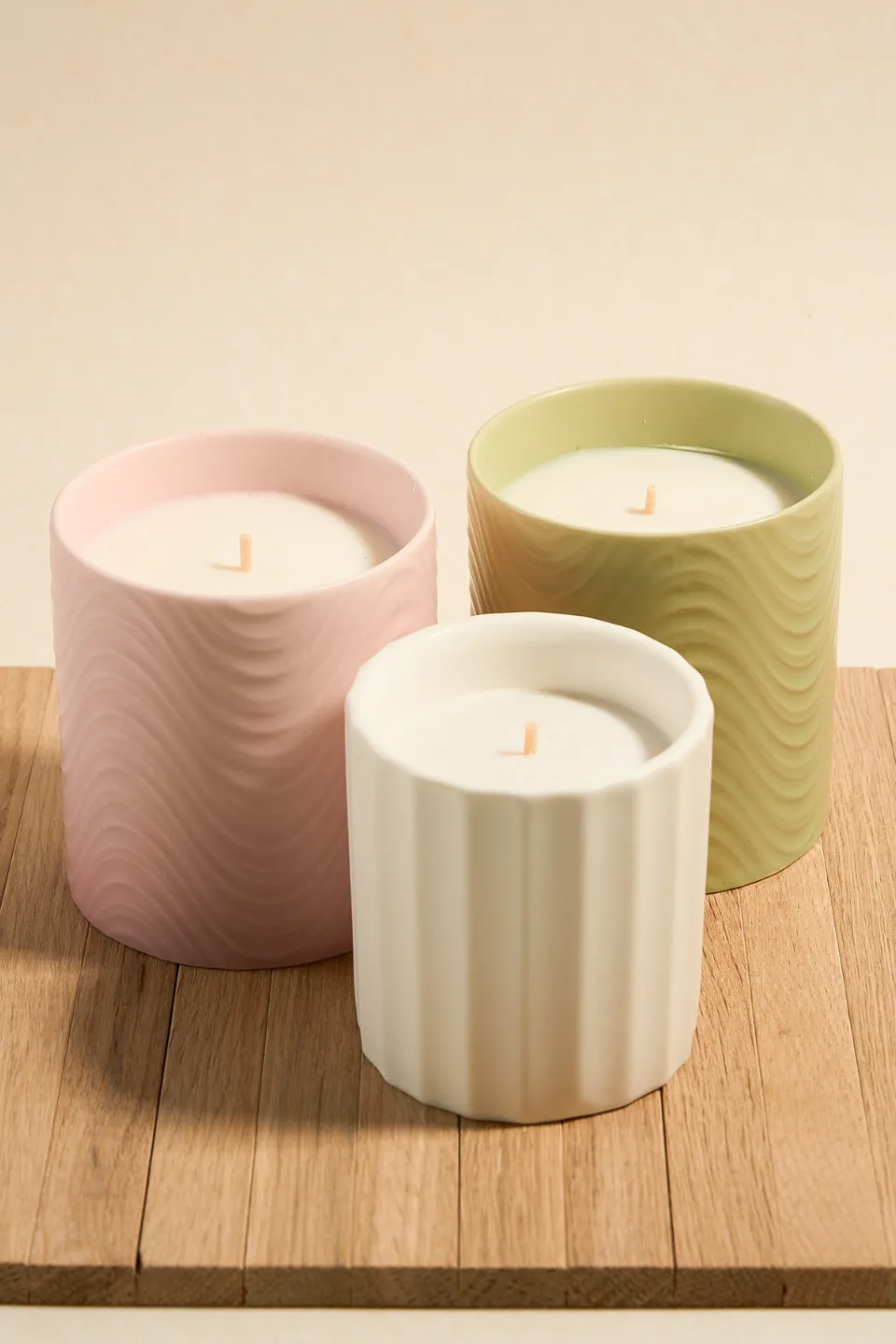 Wavy Blush Ceramic Scented Candle
